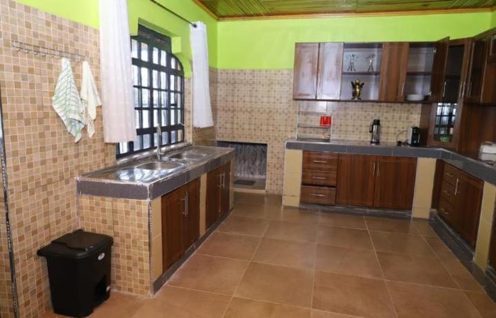 Esniko Villa Narok Экстерьер фото