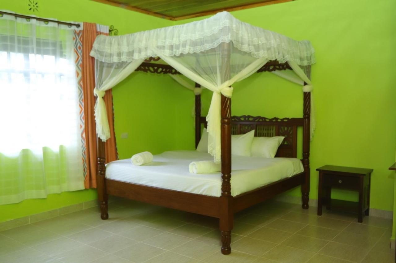 Esniko Villa Narok Экстерьер фото